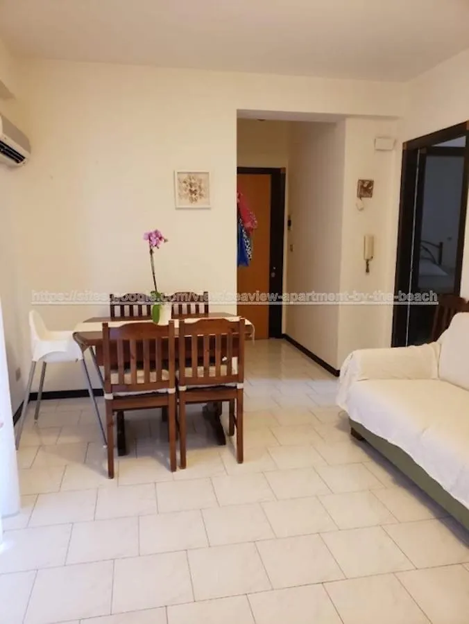 Seaview Apartment By The Beach In Sicily Fondachello  Fondachello (Mascali)